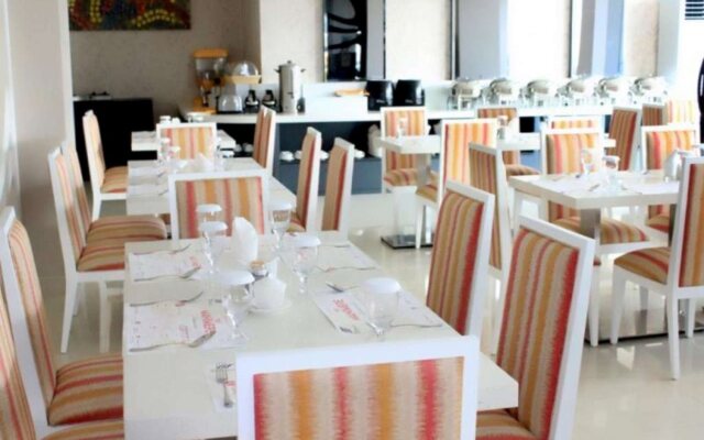 Marina Mamberamo Hotel