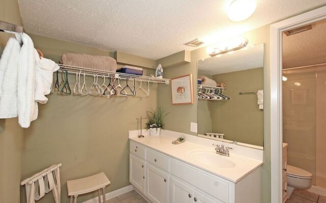 Shoreline 2051 Condo by RedAwning