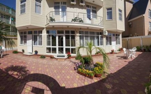 Hotel Vesta