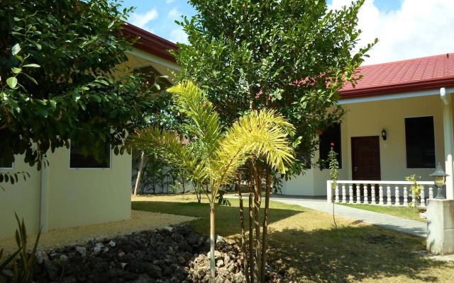 Meili Beach Resort