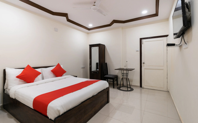 Poonam Palace Hotel