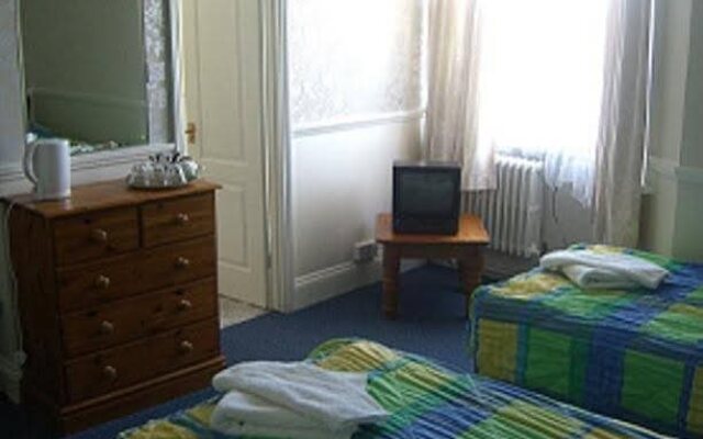 Becket House