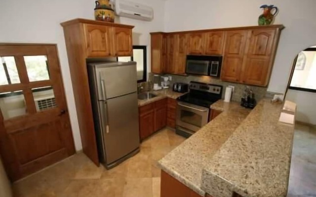 Marina Sol Condo with Jacuzzi, Easy Walk to Beach by RedAwning