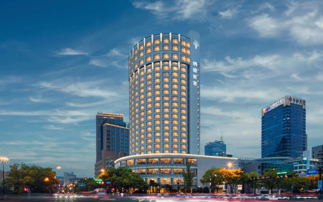 Nade Hotel