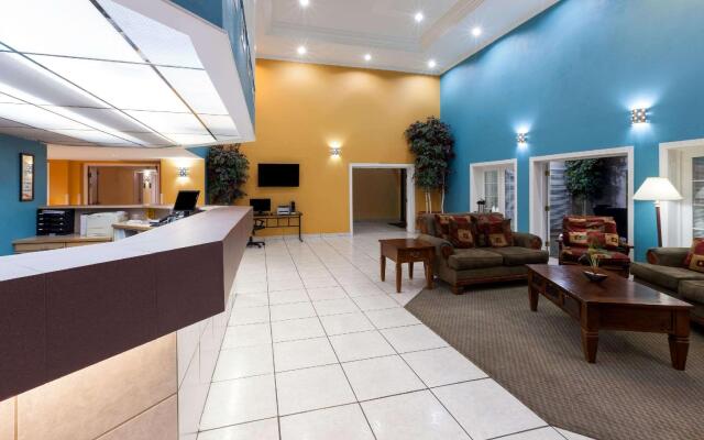 Baymont Inn and Suites Amarillo