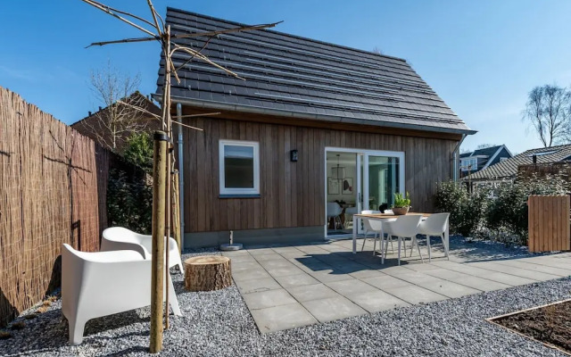 Holiday Home in Oostkapelle With Garden