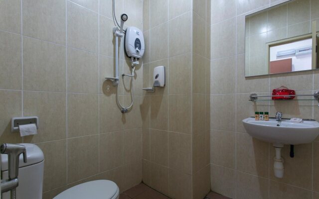 Dolphin Hotel, Chow Kit Kuala Lumpur