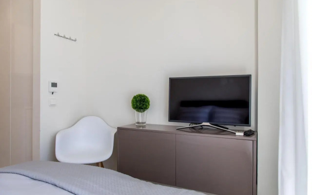 The Modern Suite