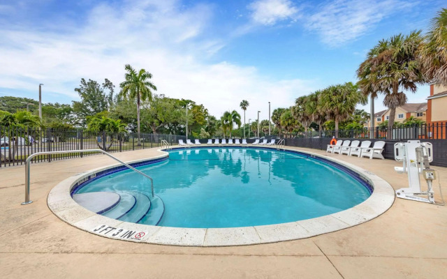 Sleep Inn Miami International Airport