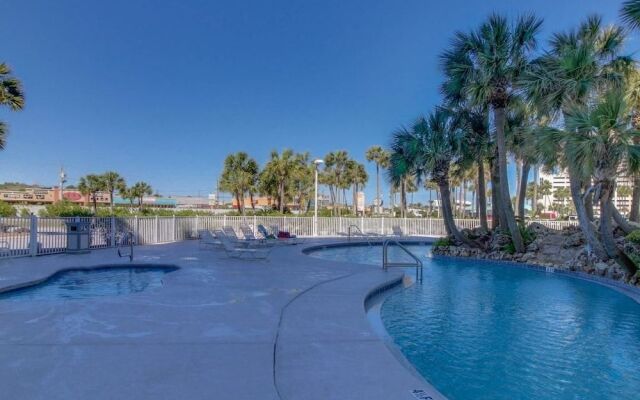 Long Beach Luxury 3 1006