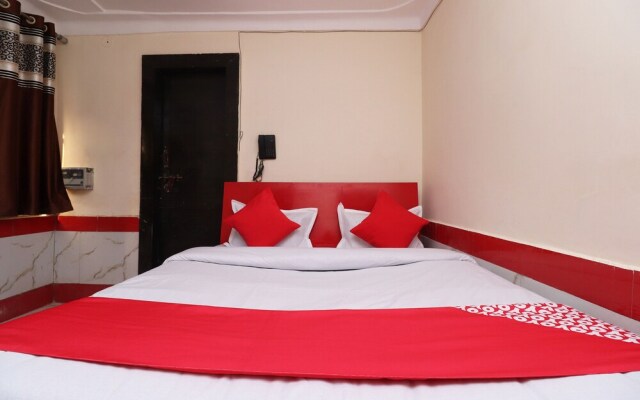 DR Hotel & Lodge by OYO Rooms