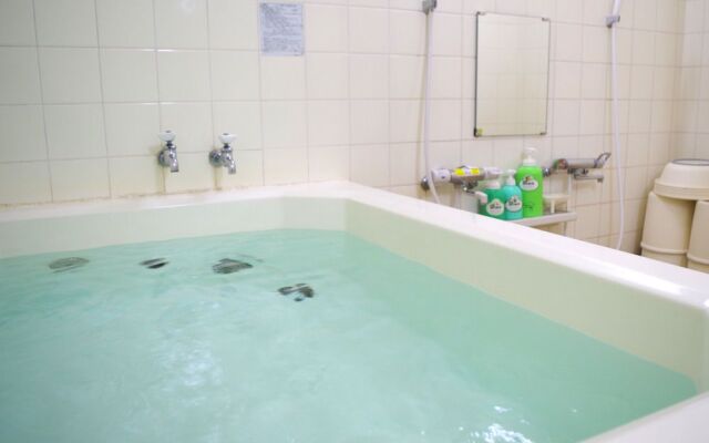 Kobe Student Youth Center - Hostel