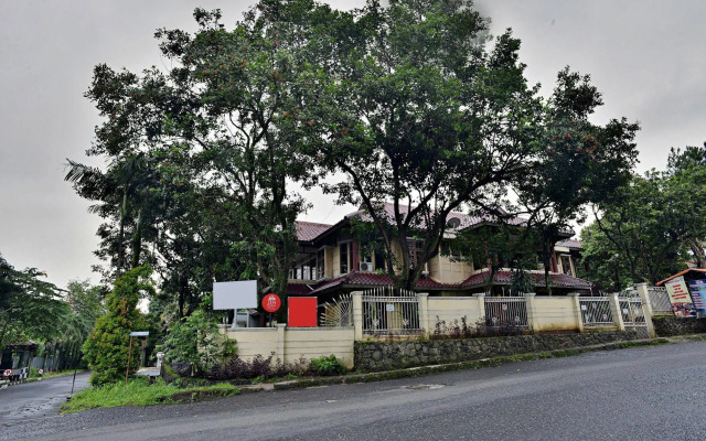 ZEN Rooms Villa Duta