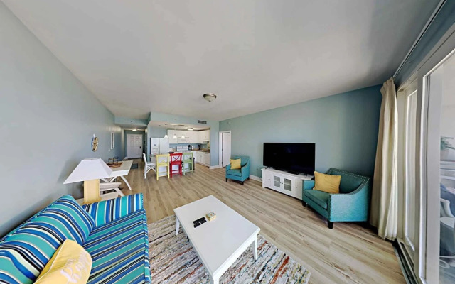 Laketown Wharf #1309 - Hongs Hide-away