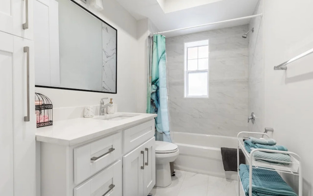 GLOBALSTAY Luxury Townhouse Minutes Away From Waterfront