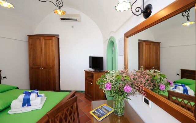 La Casa del Melograno