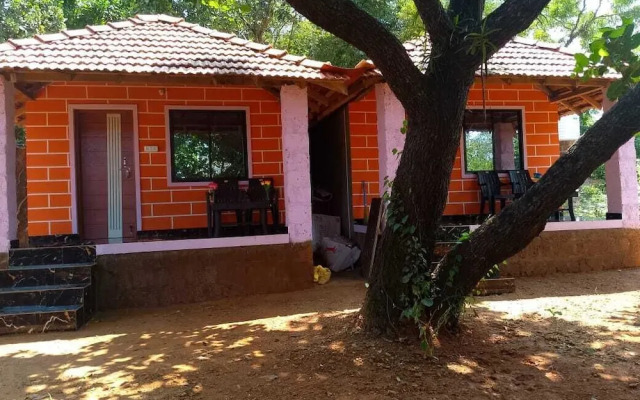 Parvati Gust House
