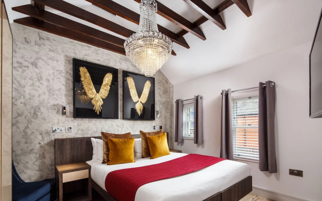 Signature Suites