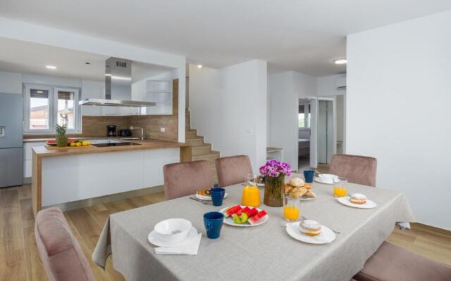 Villa Wego with breathtaking Sea View and Private Pool