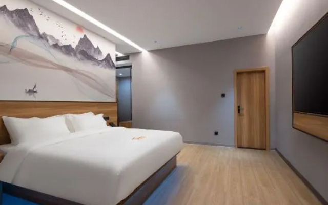Future Chaopai Hotel (Hainan Institute of Technology East High-speed Railway Station) – Guest Rooms – Haikou