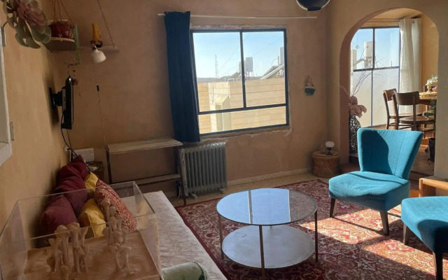 The Flying Carpet - Crater Camel Mount View