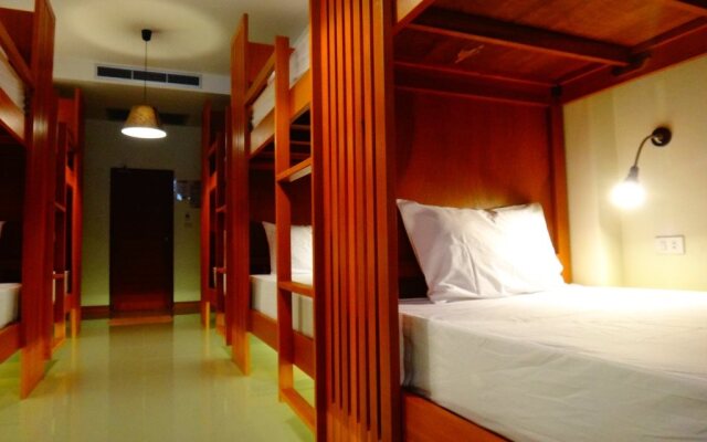 Phangan Pearl Hostel