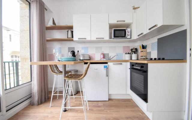 Appartement cosy 2 pers vue mer balcon hyper centre Dinard