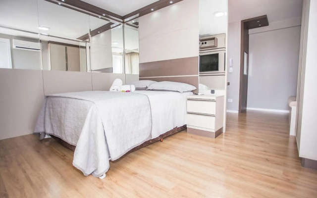 Studio Adaptado com Ar Condicionado - ALL1102