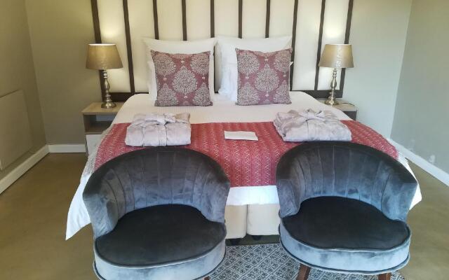 Mount Shekinah Country Hotel
