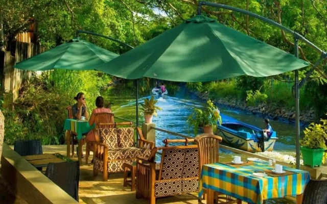 Guesthouse Serendib Village