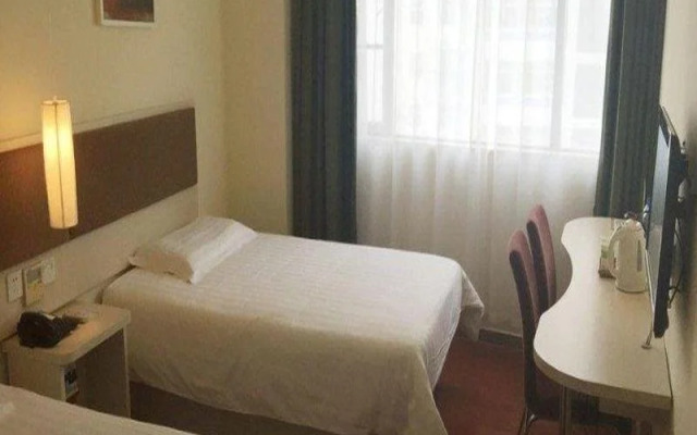 Motel 268 Shenzhen Huaqiang Hotel
