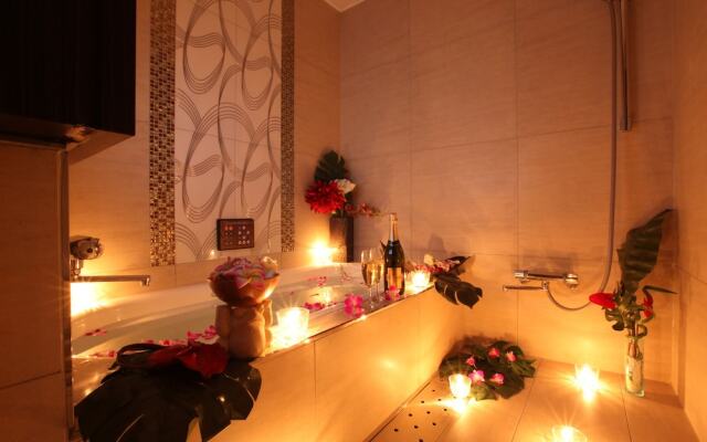 LUSSO CROCE ASIAN RESORT - Adult Only