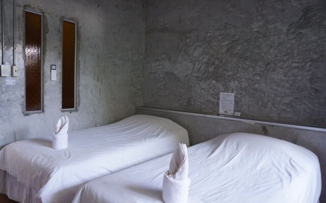 K-1 Modern Art Hotel