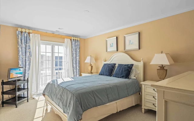 Bayside Destination Drive