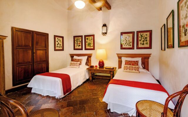 Casa 4Cb 1 Colonial En El Centro Antiguo