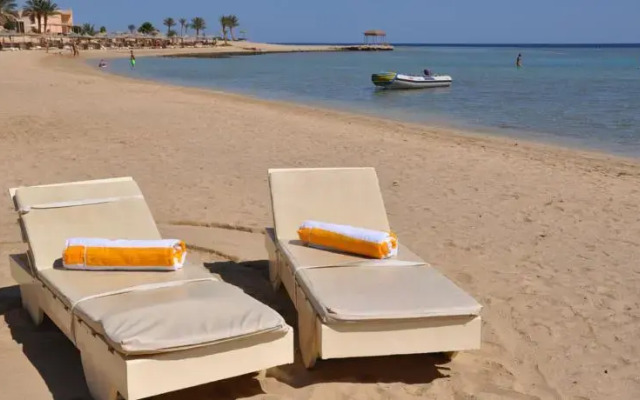 Paradise Club Shoni Bay