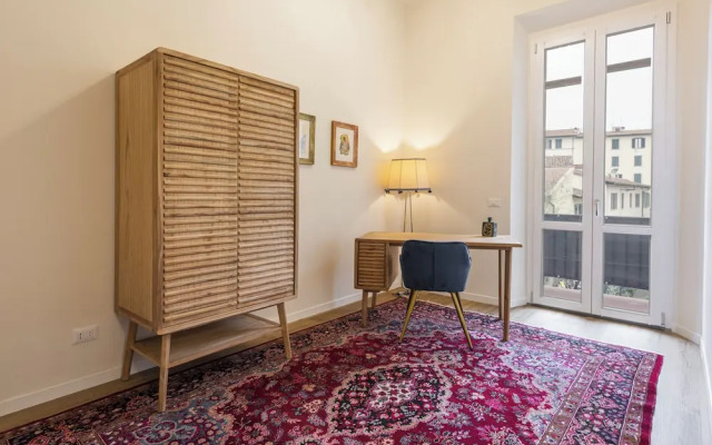 Salutati Apartments by MMega