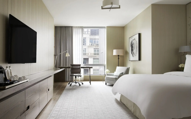 Four Seasons Hotel Toronto