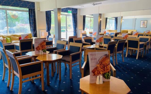 Tiverton Hotel Lounge & Venue