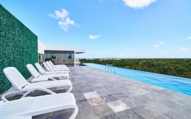 PH 312 Two bedroom rooftop and private pool