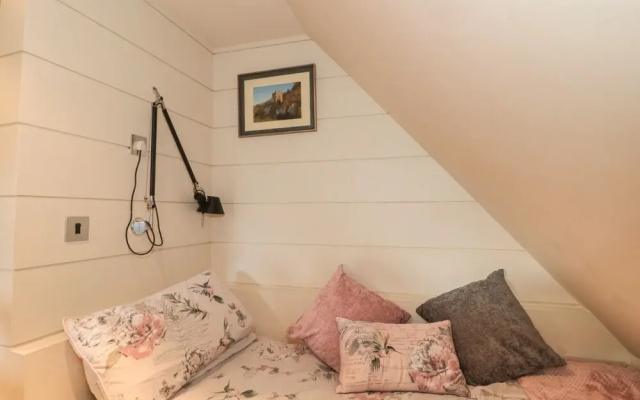 Pips Hideaway