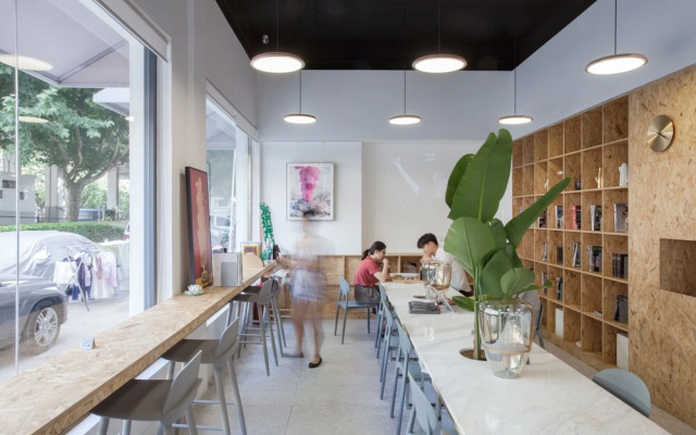 WEFLOW Hostel