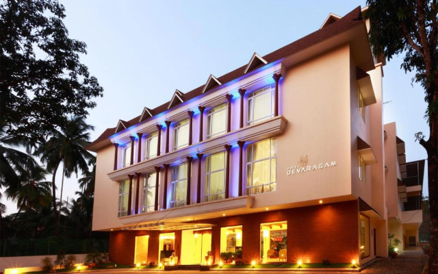 Hotel Devaragam