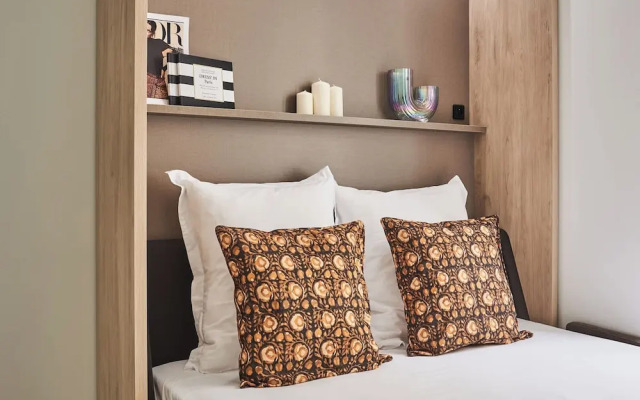 Superb AC Studio Eiffel Tower/champ de Mars