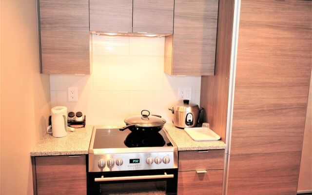 Brand New 1bdr 1den Condo in Vancouver