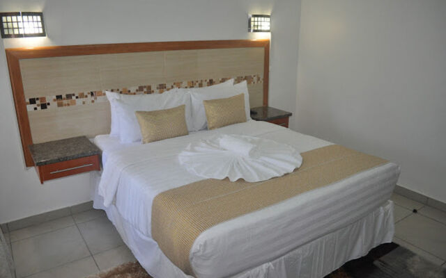 Crown Guest Lodge