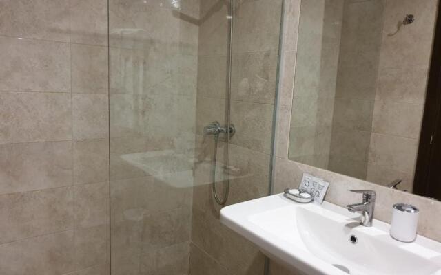 Apartamento Turistico Puente Romano P3 BAJO - B