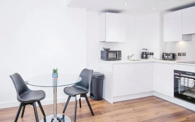 Modern Luxury - Grand Exchange Bracknell