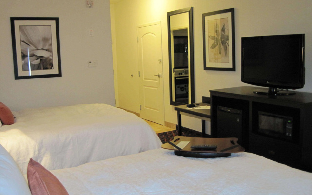 Hampton Inn by Hilton Fort Saskatchewan - фото 4