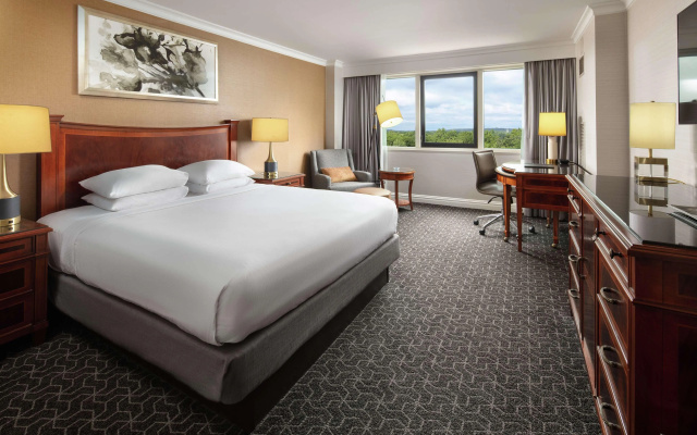 Hilton Short Hills